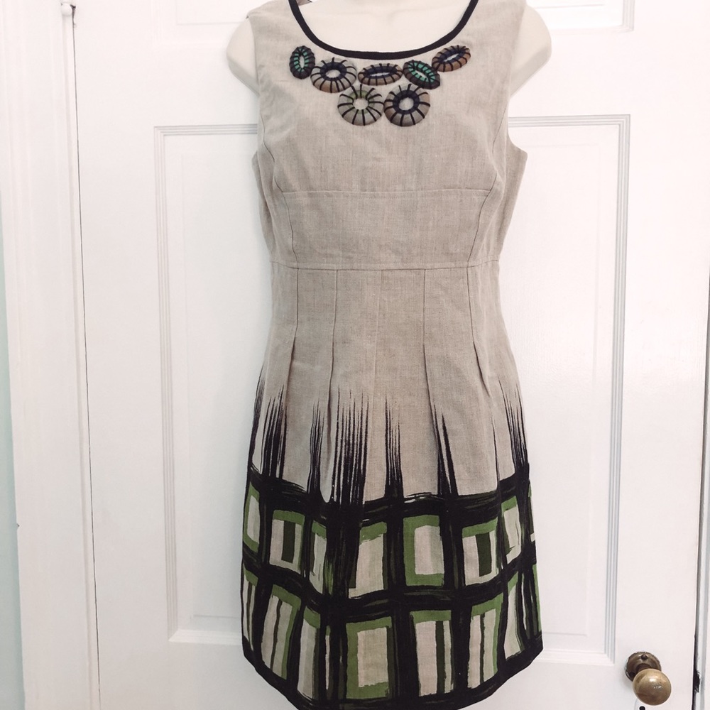 LelaRose Silk blend tan dress with wooden embellishments size 10
